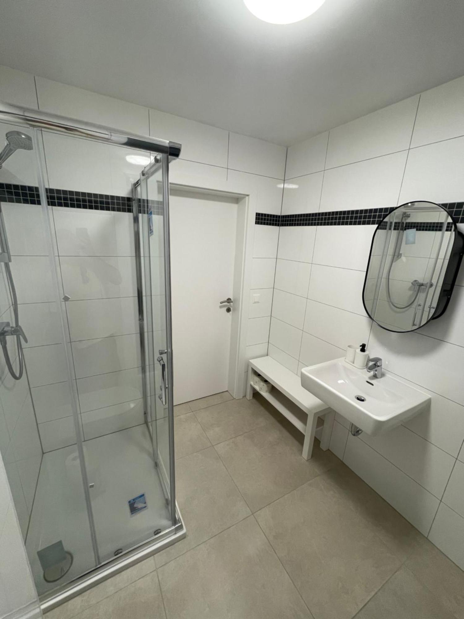 Langenzersdorf Apartment Exteriör bild