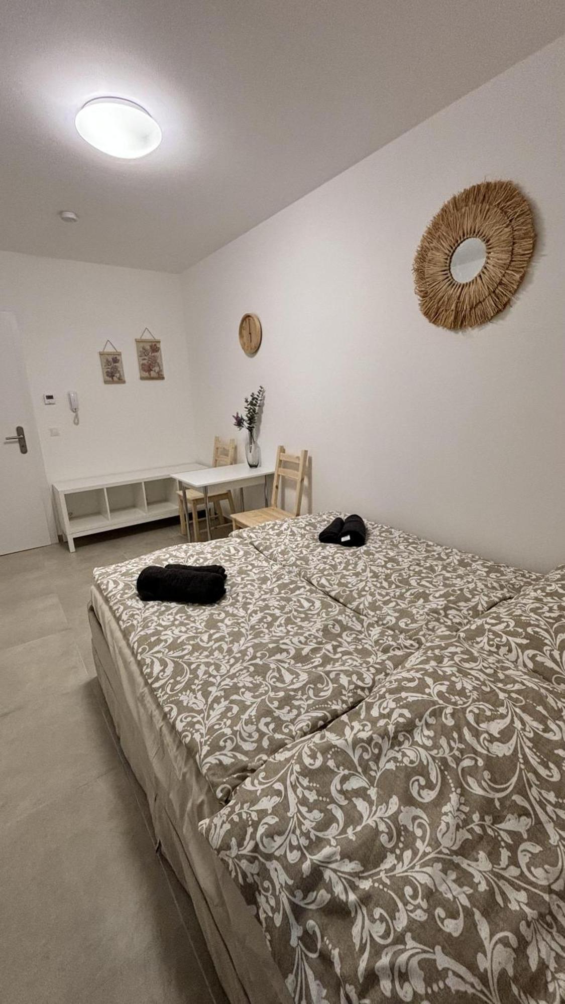 Langenzersdorf Apartment Exteriör bild