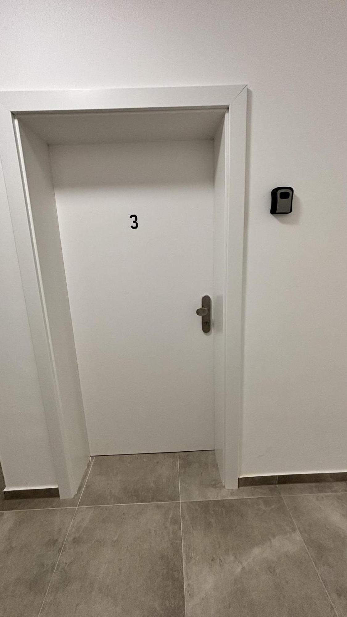 Langenzersdorf Apartment Exteriör bild